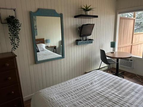 Merland Park Minnow Motel Picton Exterior foto